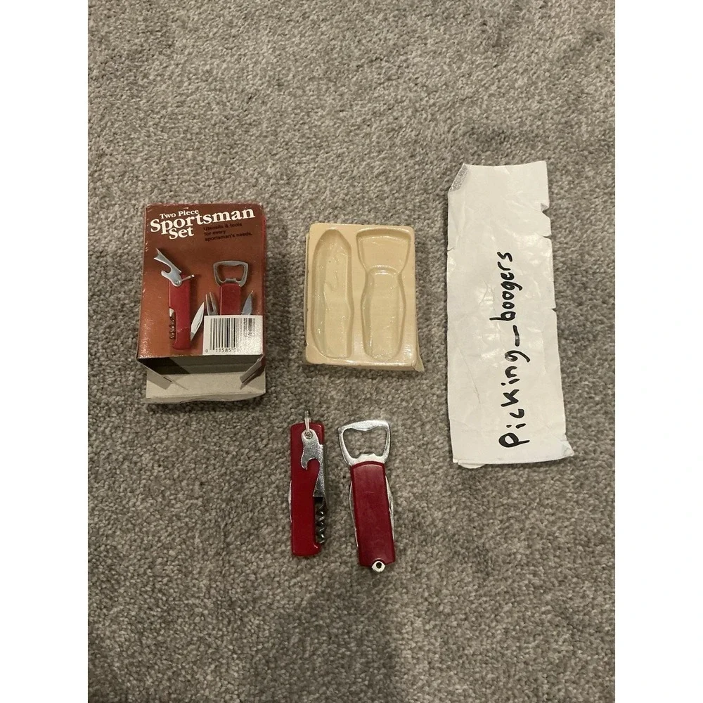 Vintage Hunters Club Sportsman twopiece multitool set featuring red handled tool